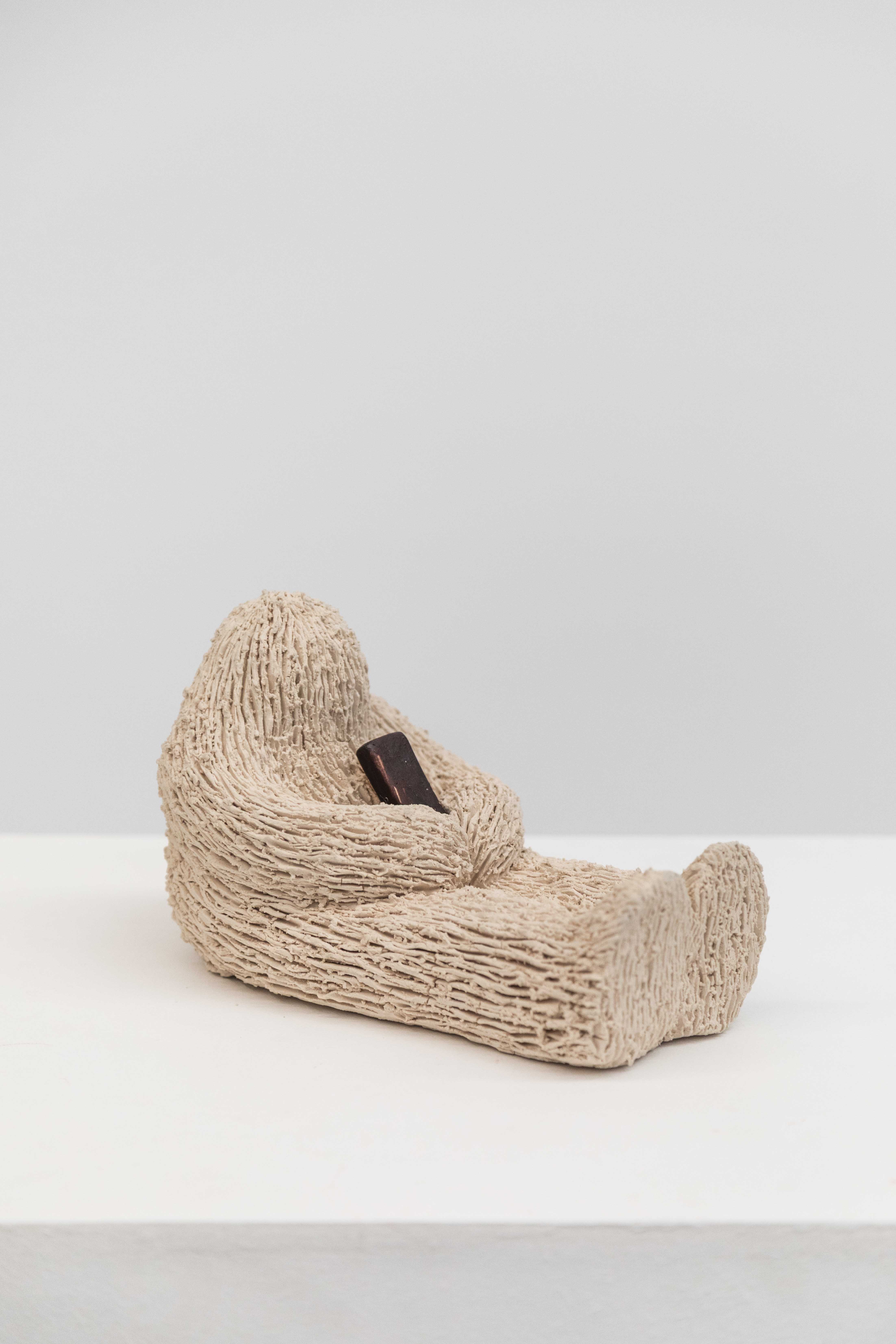 - file://Xh89XfFMMsvksLb2